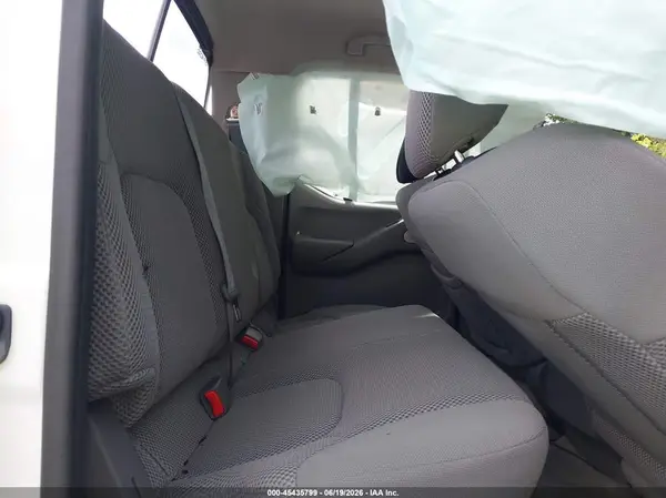 1N6AD0EV0GN776345 2016 NISSAN NAVARA (FRONTIER) - Image 8