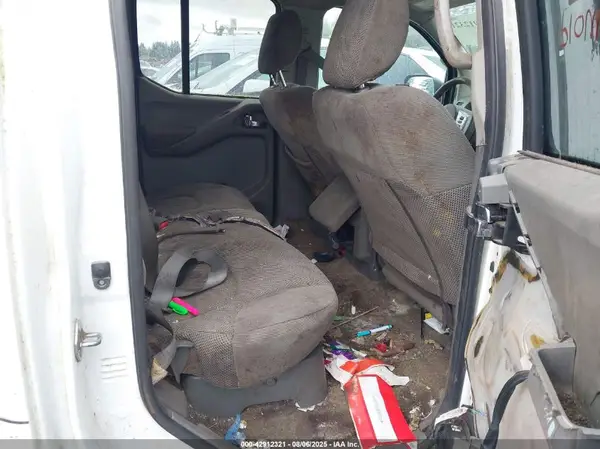 1N6AD0EV0HN746361 2017 NISSAN NAVARA (FRONTIER) - Image 8