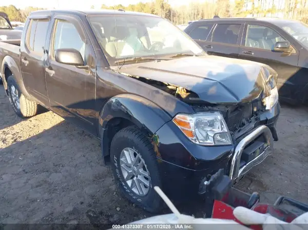 1N6AD0EV0HN748546 2017 NISSAN NAVARA (FRONTIER) - Image 1