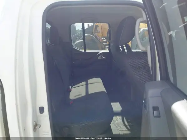 1N6AD0EV0JN744809 2018 NISSAN NAVARA (FRONTIER) - Image 8