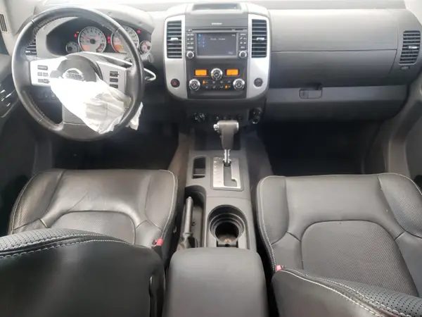 1N6AD0EV0JN755230 2018 NISSAN NAVARA (FRONTIER) - Image 8