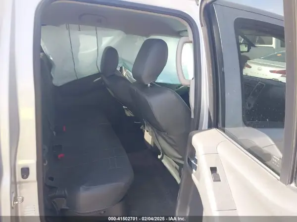 1N6AD0EV0JN761092 2018 NISSAN NAVARA (FRONTIER) - Image 8