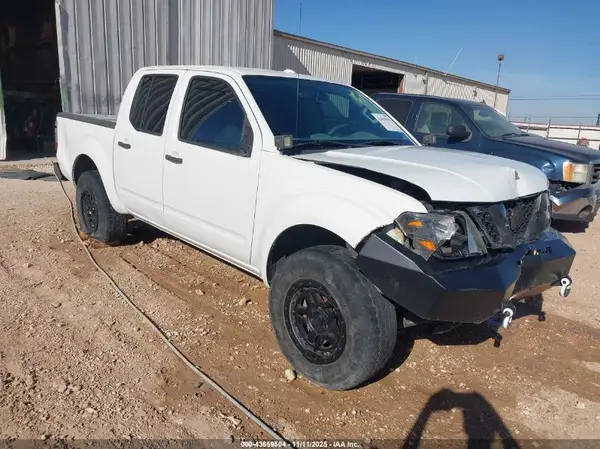 1N6AD0EV1GN708717 2016 NISSAN NAVARA (FRONTIER) - Image 1