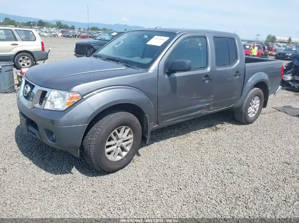 1N6AD0EV1GN763216 2016 NISSAN NAVARA (FRONTIER) - Image 2