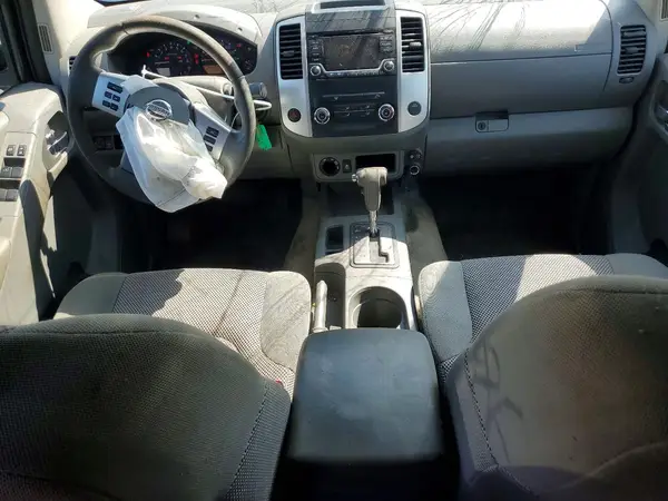 1N6AD0EV1HN727267 2017 NISSAN NAVARA (FRONTIER) - Image 8