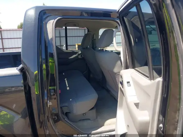 1N6AD0EV1HN733442 2017 NISSAN NAVARA (FRONTIER) - Image 8