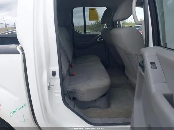 1N6AD0EV1HN764528 2017 NISSAN NAVARA (FRONTIER) - Image 8