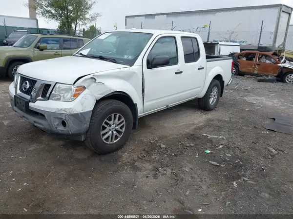 1N6AD0EV1HN778526 2017 NISSAN NAVARA (FRONTIER) - Image 2