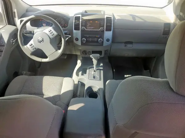1N6AD0EV1JN750084 2018 NISSAN NAVARA (FRONTIER) - Image 8