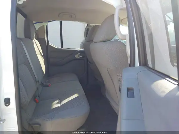 1N6AD0EV1KN768232 2019 NISSAN NAVARA (FRONTIER) - Image 8