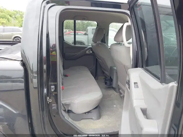 1N6AD0EV2GN732072 2016 NISSAN NAVARA (FRONTIER) - Image 8