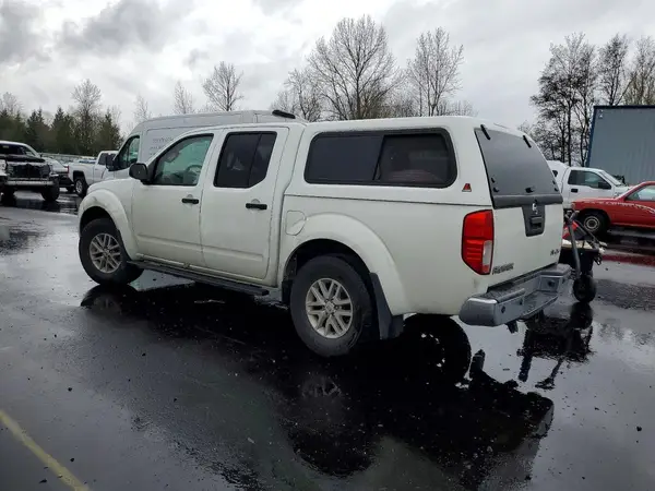 1N6AD0EV2GN733884 2016 NISSAN NAVARA (FRONTIER) - Image 2