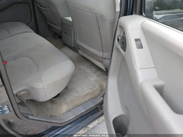 1N6AD0EV2GN753990 2016 NISSAN NAVARA (FRONTIER) - Image 8