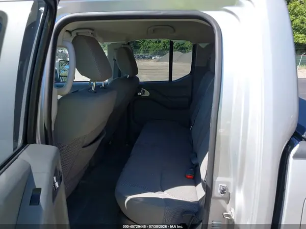 1N6AD0EV2HN754218 2017 NISSAN NAVARA (FRONTIER) - Image 8