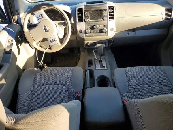 1N6AD0EV2HN760505 2017 NISSAN NAVARA (FRONTIER) - Image 8