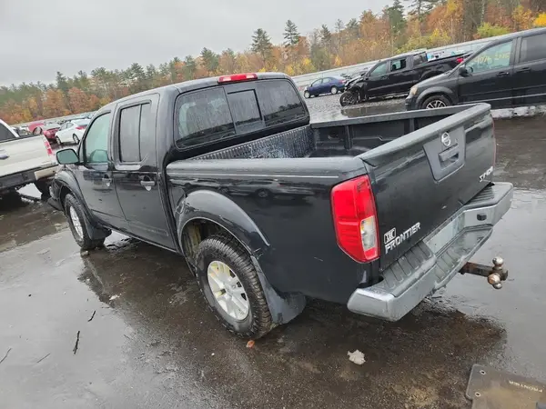 1N6AD0EV2JN724318 2018 NISSAN NAVARA (FRONTIER) - Image 2