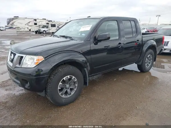 1N6AD0EV2JN738722 2018 NISSAN NAVARA (FRONTIER) - Image 2