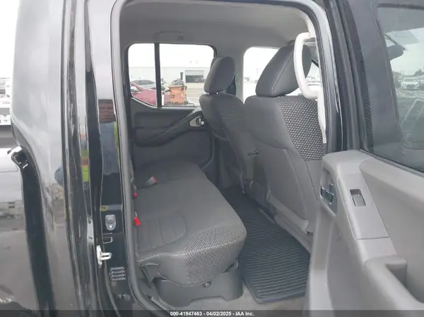 1N6AD0EV2JN738722 2018 NISSAN NAVARA (FRONTIER) - Image 8