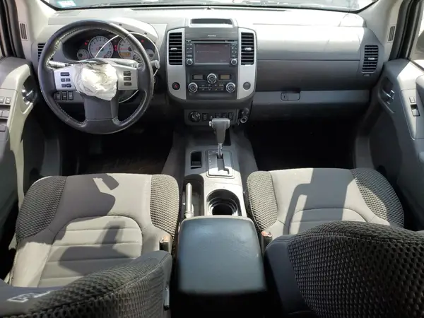 1N6AD0EV2JN740454 2018 NISSAN NAVARA (FRONTIER) - Image 8