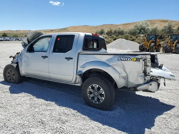 1N6AD0EV2JN743841 2018 NISSAN NAVARA (FRONTIER) - Image 2
