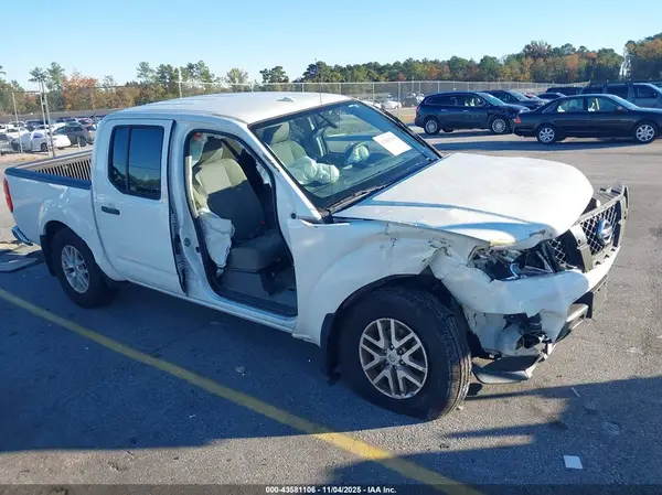 1N6AD0EV2JN744813 2018 NISSAN NAVARA (FRONTIER) - Image 1