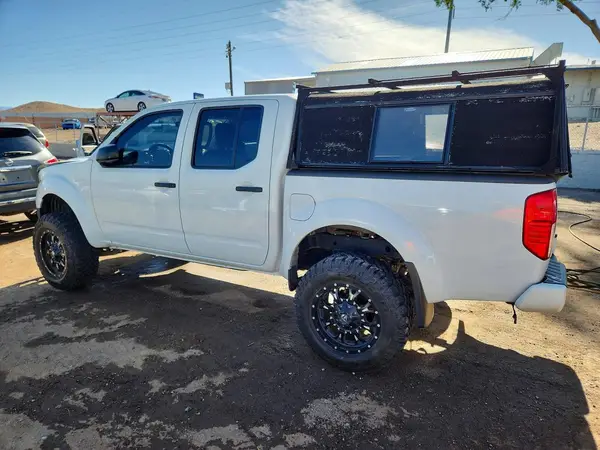 1N6AD0EV2KN708086 2019 NISSAN NAVARA (FRONTIER) - Image 2