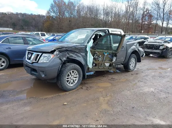 1N6AD0EV2KN770510 2019 NISSAN NAVARA (FRONTIER) - Image 2