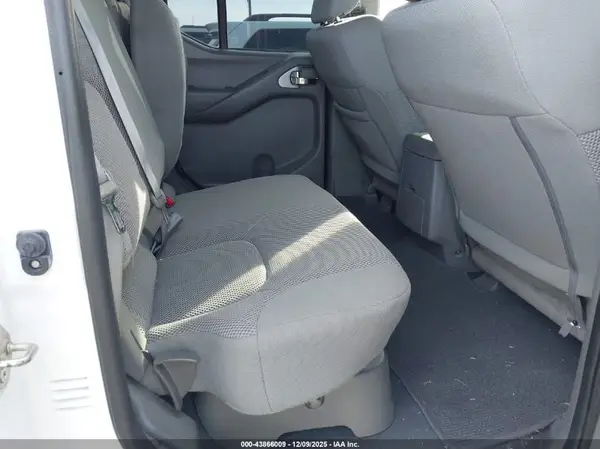 1N6AD0EV2KN874754 2019 NISSAN NAVARA (FRONTIER) - Image 8