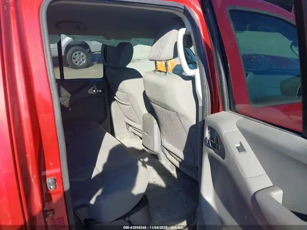 1N6AD0EV3GN743095 2016 NISSAN NAVARA (FRONTIER) - Image 8