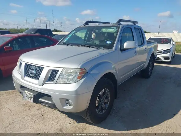 1N6AD0EV3GN773651 2016 NISSAN NAVARA (FRONTIER) - Image 2