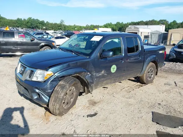 1N6AD0EV3GN783158 2016 NISSAN NAVARA (FRONTIER) - Image 2