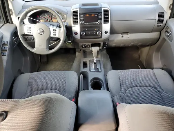 1N6AD0EV3HN722670 2017 NISSAN NAVARA (FRONTIER) - Image 8