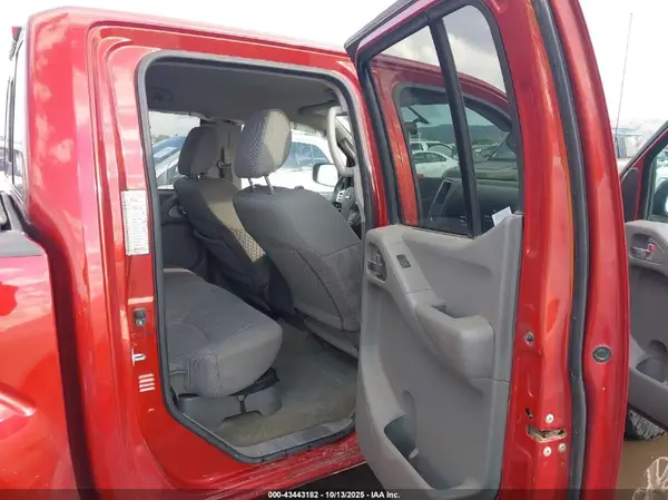 1N6AD0EV3HN732566 2017 NISSAN NAVARA (FRONTIER) - Image 8