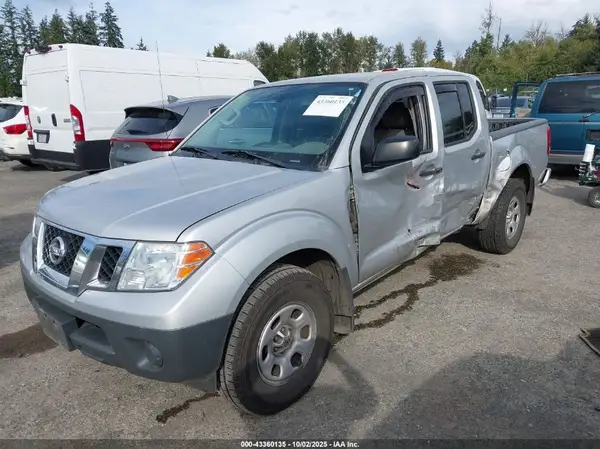1N6AD0EV3JN732153 2018 NISSAN NAVARA (FRONTIER) - Image 2