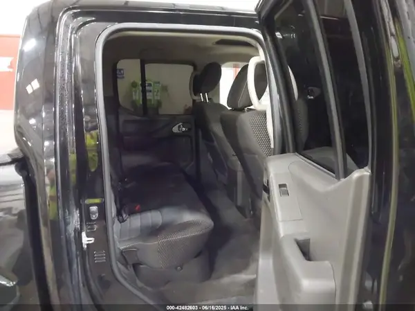 1N6AD0EV3JN737093 2018 NISSAN NAVARA (FRONTIER) - Image 8