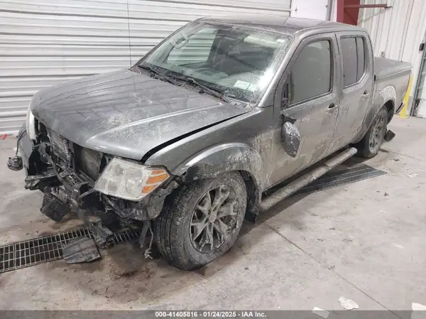 1N6AD0EV3KN712356 2019 NISSAN NAVARA (FRONTIER) - Image 2