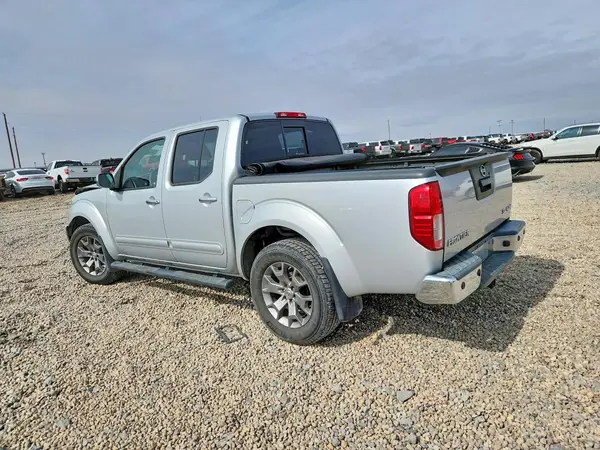 1N6AD0EV3KN746586 2019 NISSAN NAVARA (FRONTIER) - Image 2