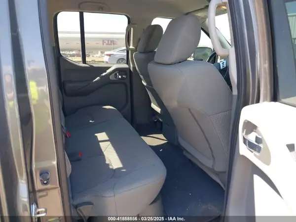 1N6AD0EV3KN795531 2019 NISSAN NAVARA (FRONTIER) - Image 8