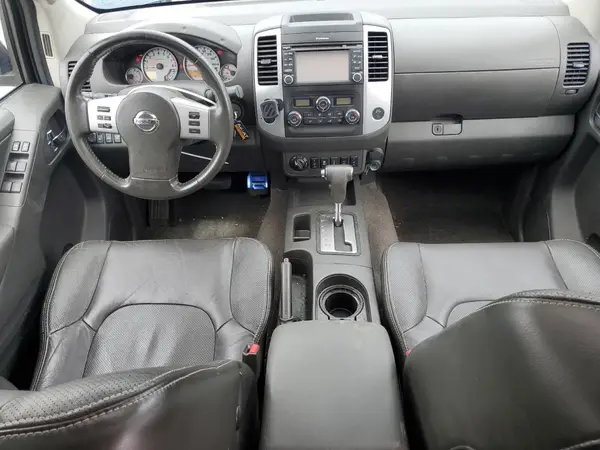 1N6AD0EV4GN707741 2016 NISSAN NAVARA (FRONTIER) - Image 8