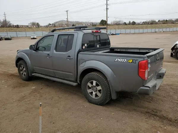 1N6AD0EV4GN731831 2016 NISSAN NAVARA (FRONTIER) - Image 2