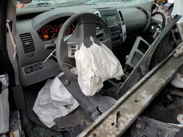 1N6AD0EV4GN743168 2016 NISSAN NAVARA (FRONTIER) - Image 8