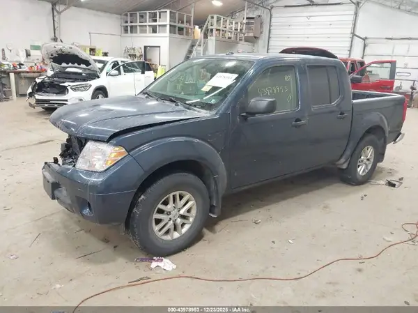 1N6AD0EV4GN743851 2016 NISSAN NAVARA (FRONTIER) - Image 2