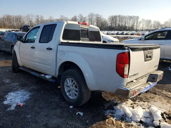 1N6AD0EV4GN766675 2016 NISSAN NAVARA (FRONTIER) - Image 2
