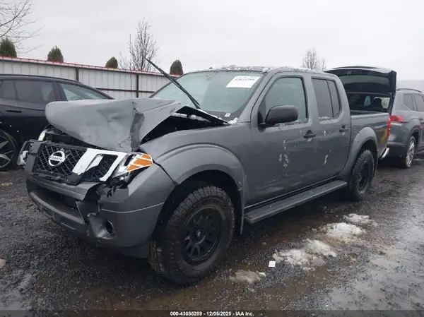 1N6AD0EV4GN772637 2016 NISSAN NAVARA (FRONTIER) - Image 2