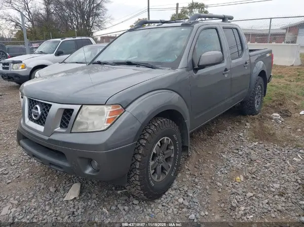 1N6AD0EV4GN779734 2016 NISSAN NAVARA (FRONTIER) - Image 2