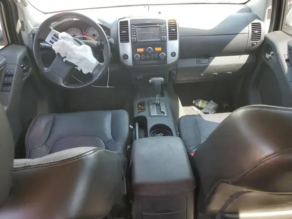 1N6AD0EV4GN798400 2016 NISSAN NAVARA (FRONTIER) - Image 8