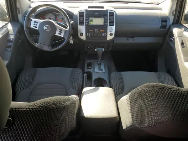 1N6AD0EV4HN734942 2017 NISSAN NAVARA (FRONTIER) - Image 8