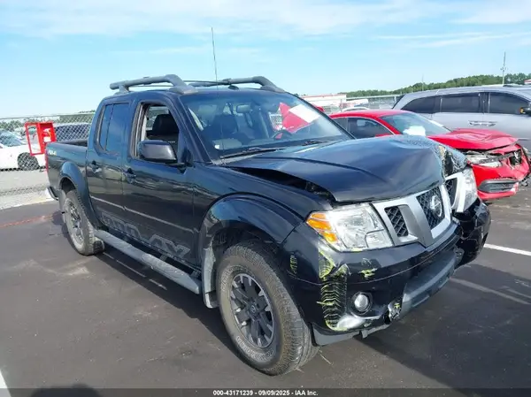 1N6AD0EV4HN765866 2017 NISSAN NAVARA (FRONTIER) - Image 1