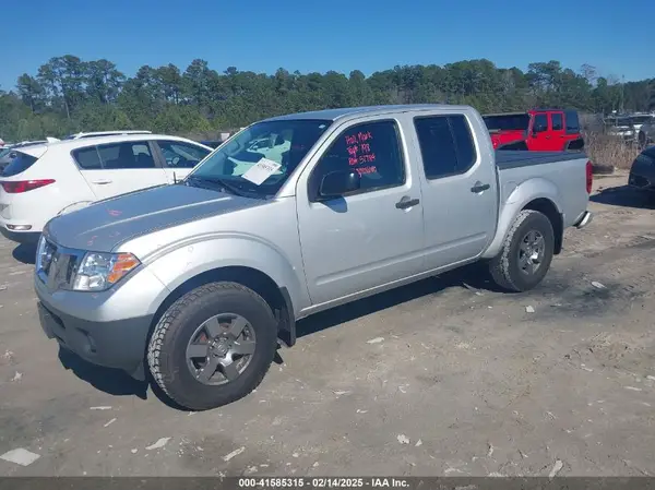 1N6AD0EV4JN701719 2018 NISSAN NAVARA (FRONTIER) - Image 2