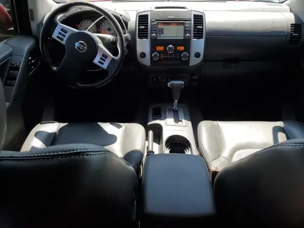 1N6AD0EV4JN772810 2018 NISSAN NAVARA (FRONTIER) - Image 8